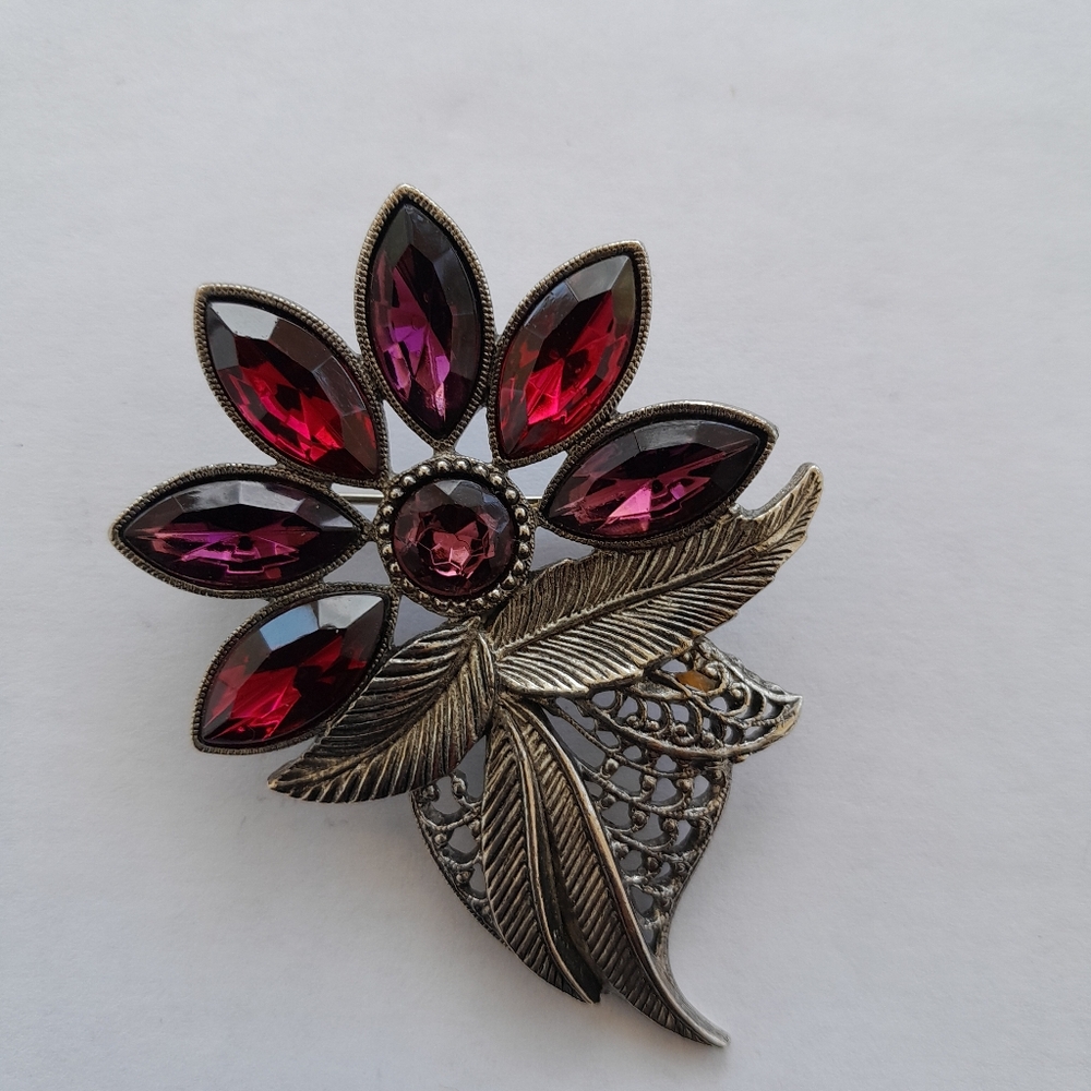 Vintage Victorian-Inspired Garnet and Silver Floral Brooch